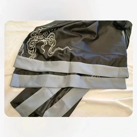 Hanfu Chinese Traditional  Black White Robe Kimono - Picture 12 of 12